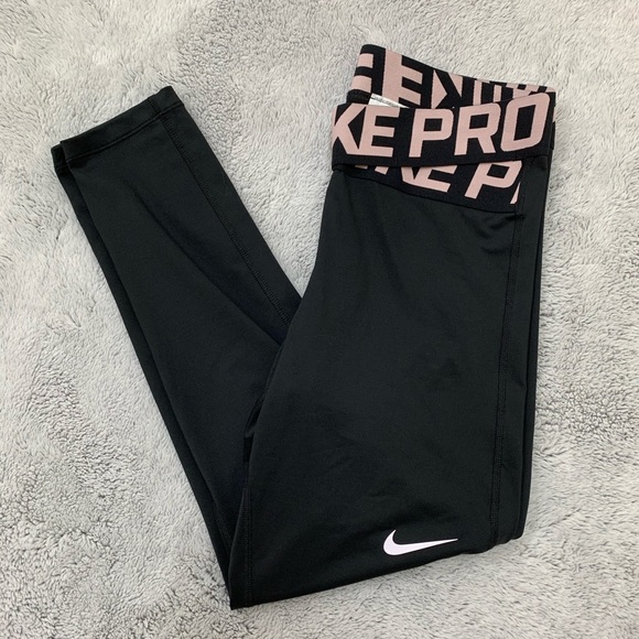 Nike Pants - Nike Pro Intertwist 7/8 Tights in Black